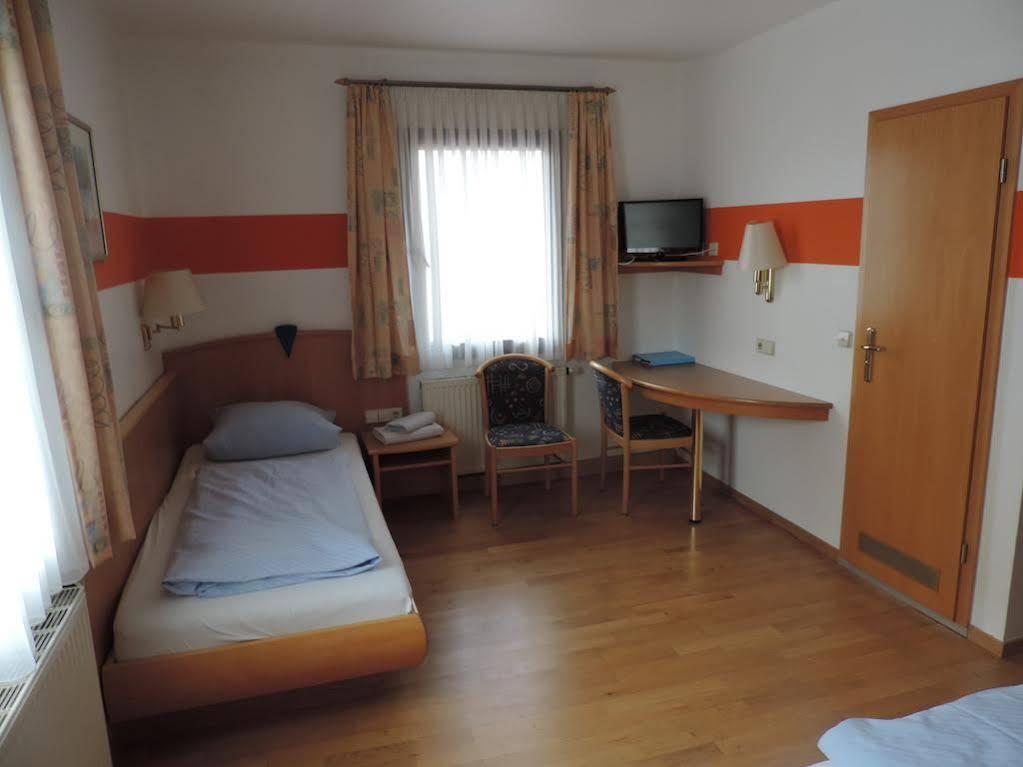 Gasthof Rebstock FDH Zewnętrze zdjęcie